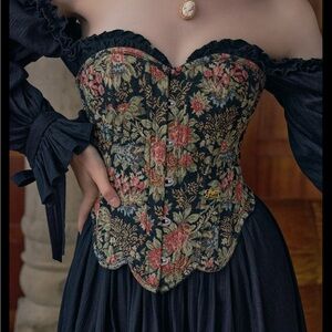 NWT Lacemade Flower & Mirror Corset